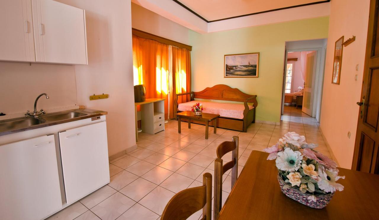 Zaneta Hotel & Apartments Neo Klima Buitenkant foto